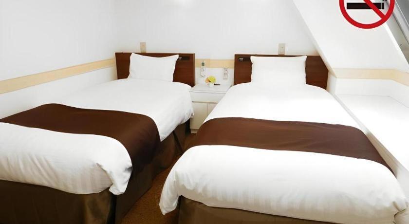 โฮเต็ล แอนเน็กซ์ เช็ค อิน ชิมบาชิ Hotel โตเกียว ภายนอก รูปภาพ